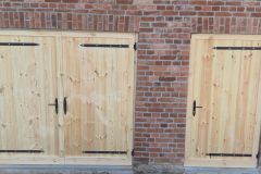 Holztor/Tür