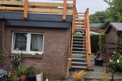 Flachdachsanierung mit Balkonaufbau